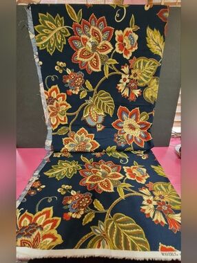 Waverly Inspirations Screen Print Floral Fabric Navy Background 4 Yds (0778)